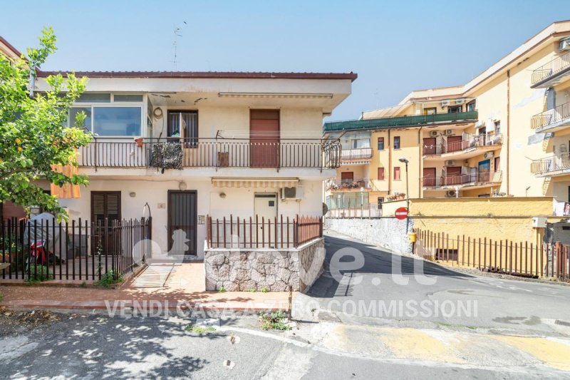 Apartamento en Giardini-Naxos