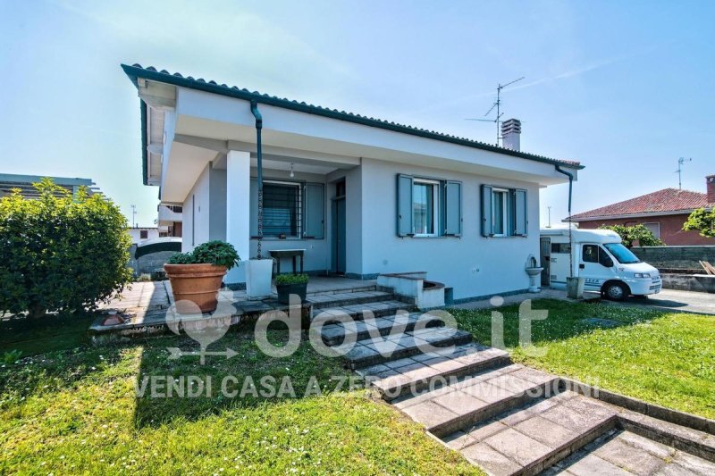 Villa a Orio Litta