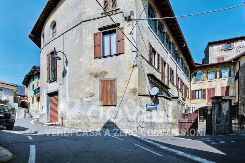 Многоквартирный дом в Совере