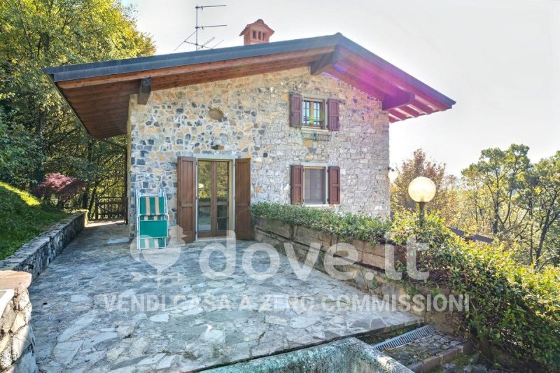 Villa in Val Brembilla