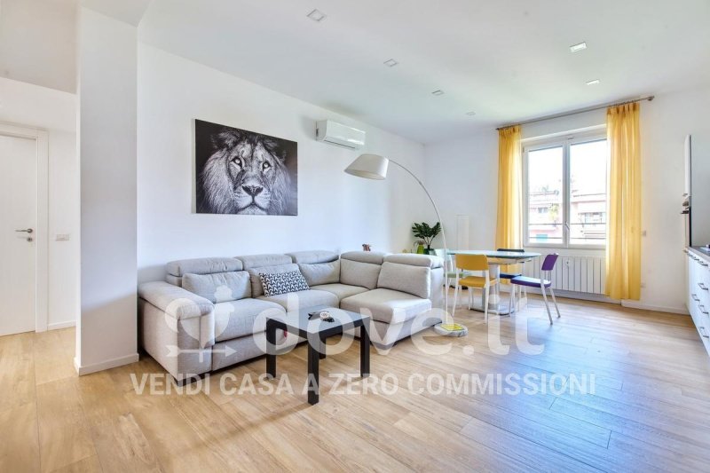 Apartamento em Milão