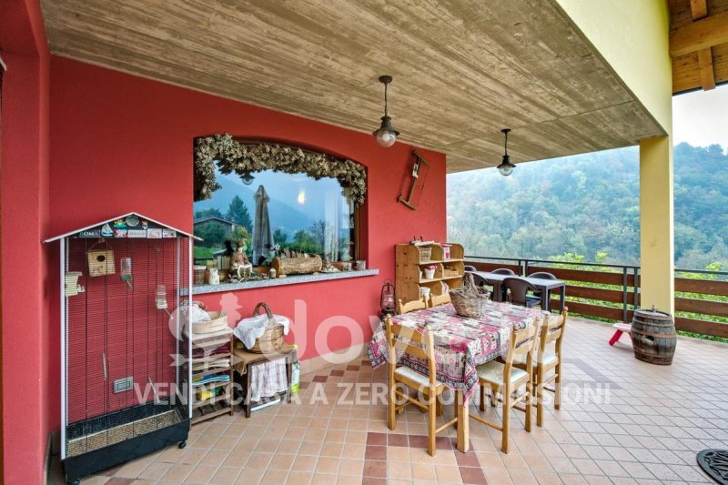 Вилла в Сант'Омобоно-Терме