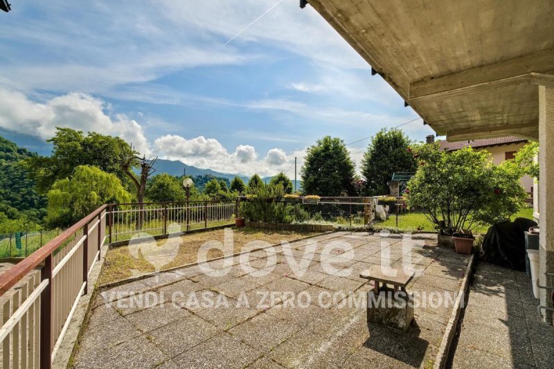 Apartment in Sant'Omobono Terme