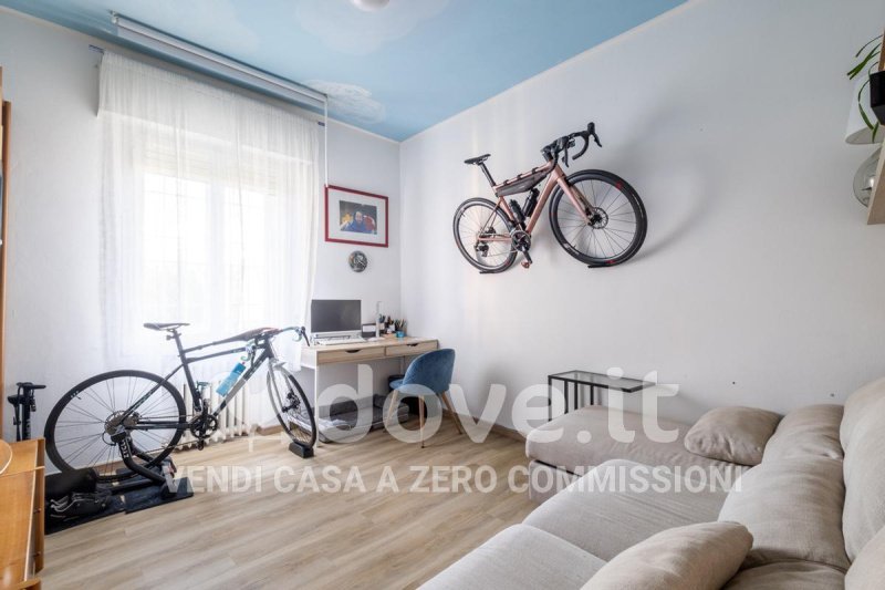 Lägenhet i Casalecchio di Reno