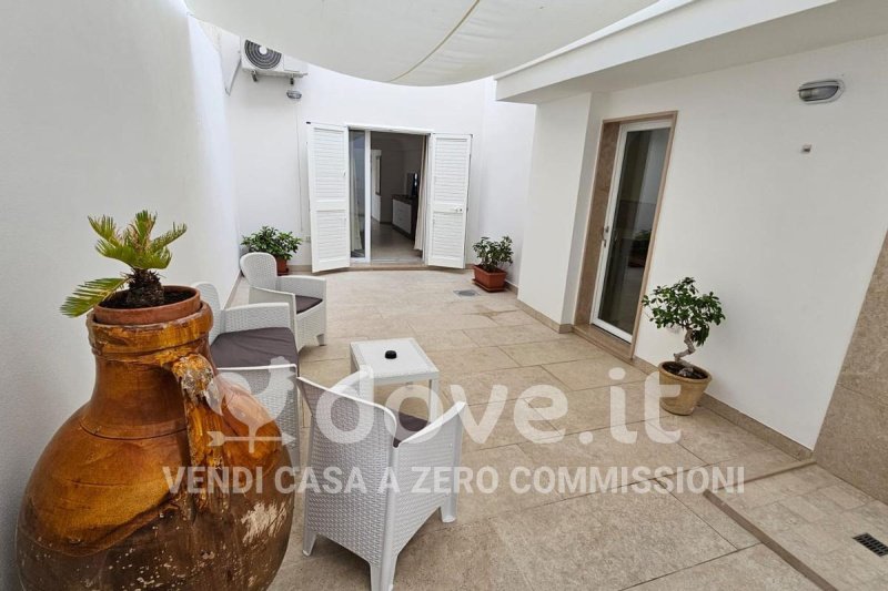 Einfamilienhaus in Maruggio