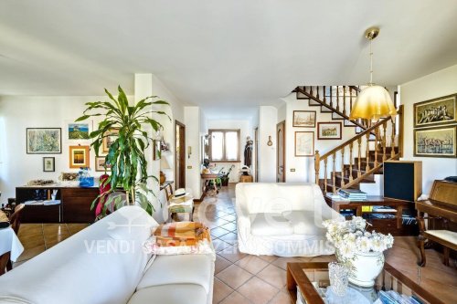 Apartamento em Varese