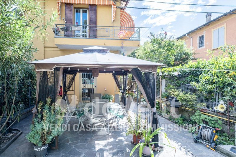 Maison mitoyenne à Bologne