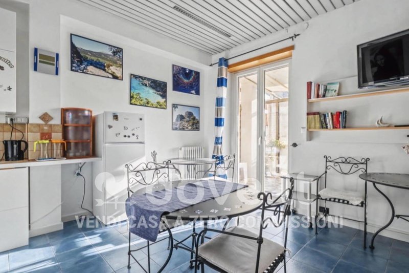 Apartamento em Nùoro