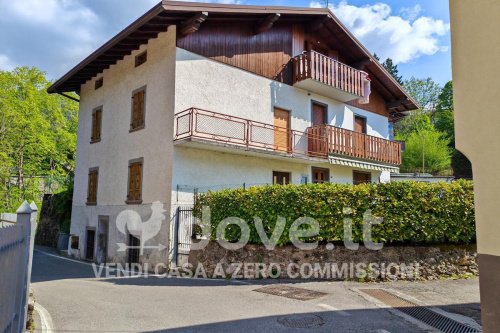 Vrijstaande woning in Castione della Presolana