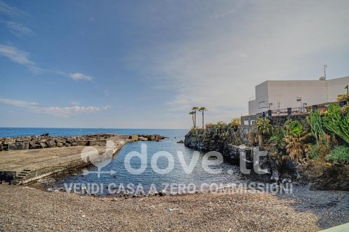 Casa independiente en Acireale