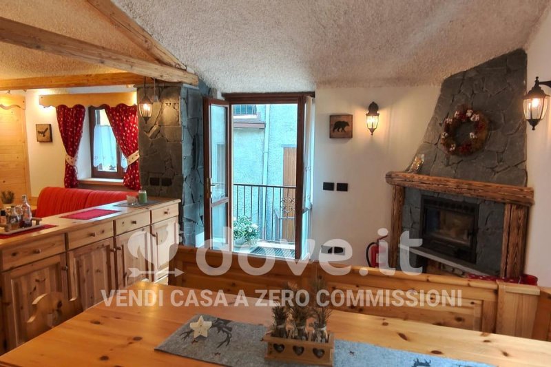 Detached house in Carona