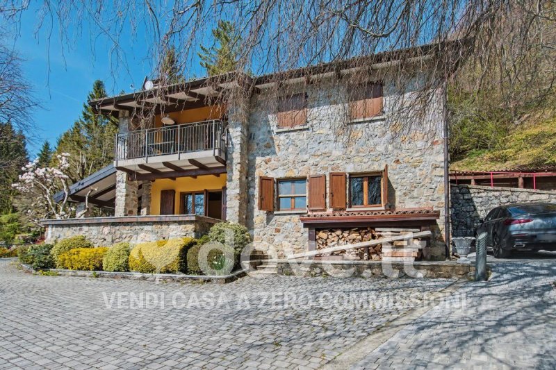 Villa a Dossena