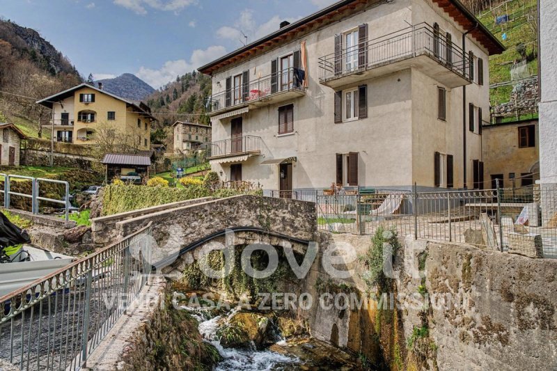 Villa à Santa Brigida