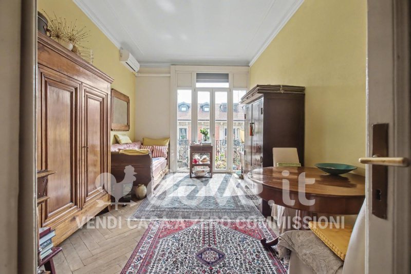 Apartamento em Milão