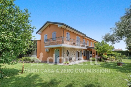 Villa en Pernumia