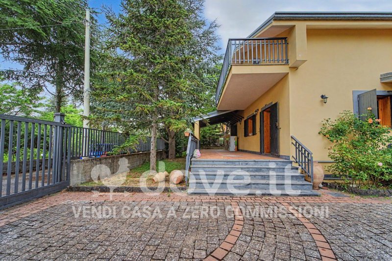 Villa in Ragalna