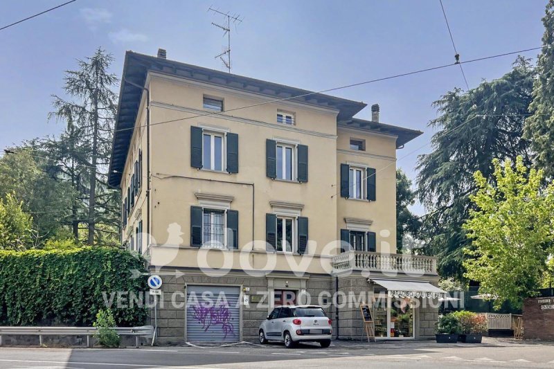 Apartamento em Casalecchio di Reno