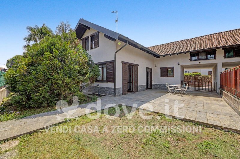 Villa in Ferno