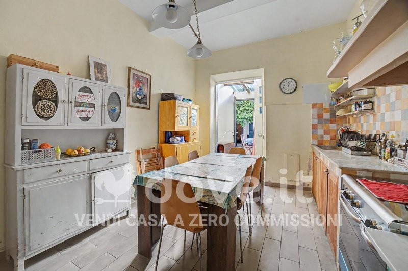 Moradia com terraço em Viareggio