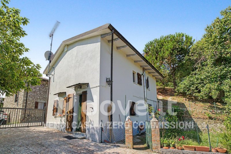 Maison individuelle à Monzuno