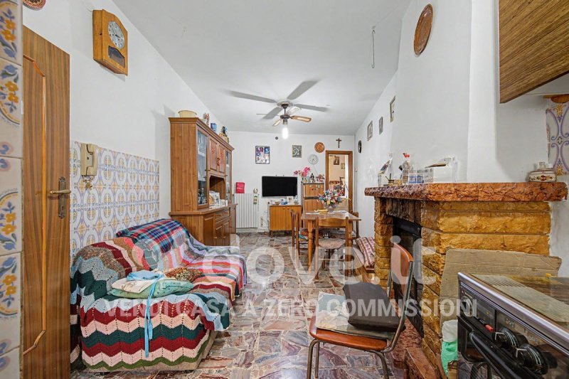 Casa independente em Casalanguida