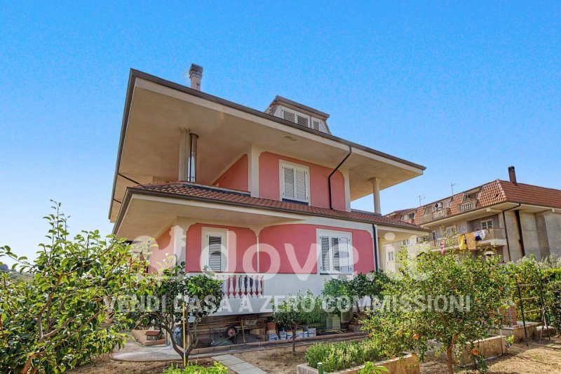 Villa à San Pietro a Maida