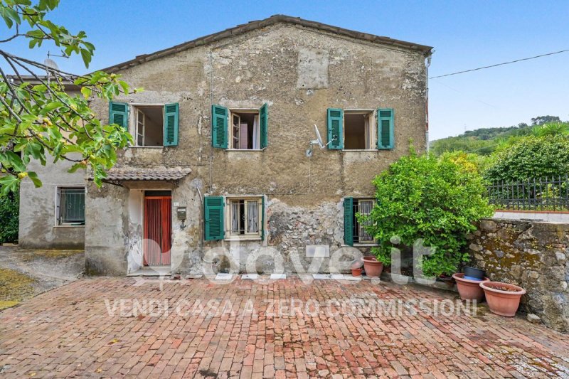 Farmhouse in Fosdinovo