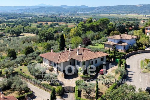 Villa en Lucignano