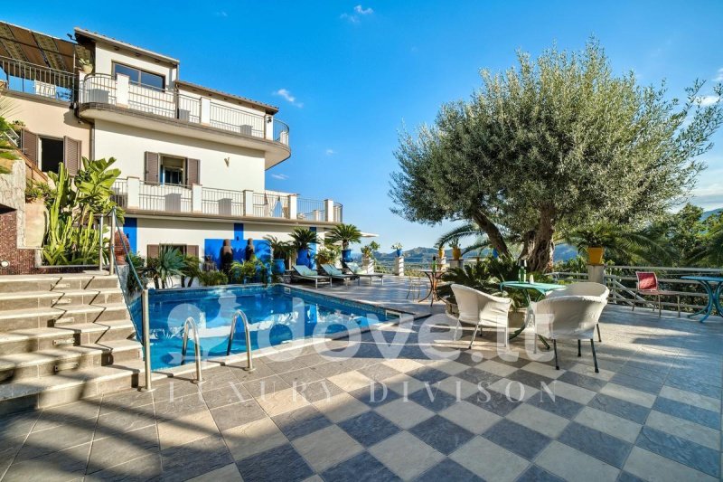Villa à Graniti