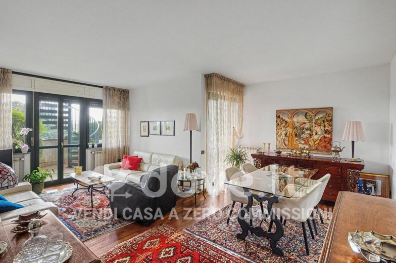 Penthouse à Gazzada Schianno