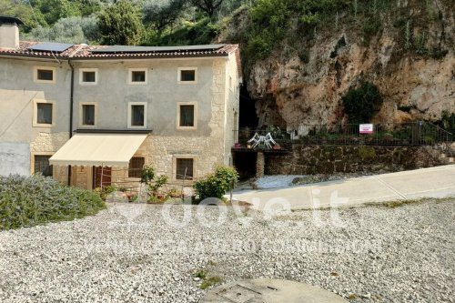 Villa à Villaga