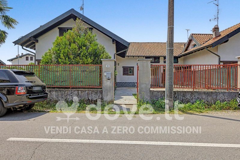 Villa in Ferno