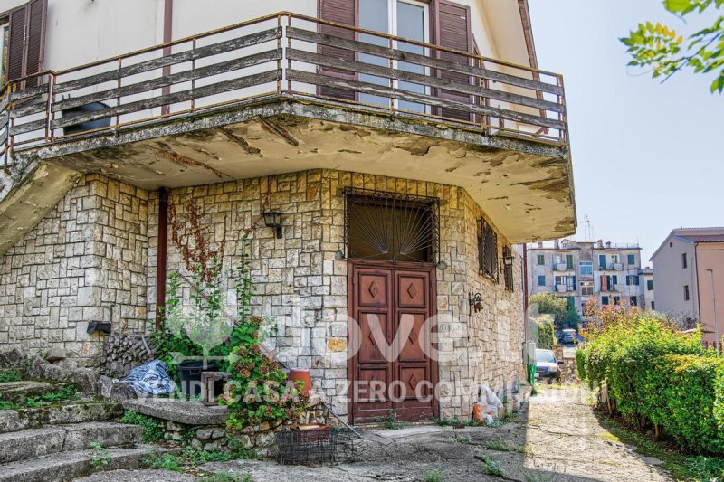 Villa a Ceccano