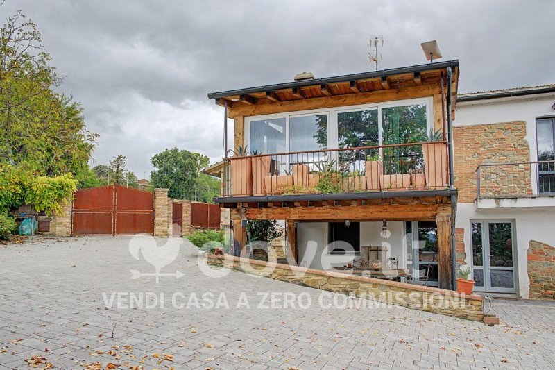 Villa in Monte San Savino