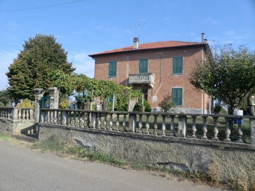 Villa à Basaluzzo