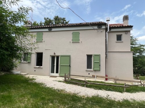Country house in Colli al Metauro