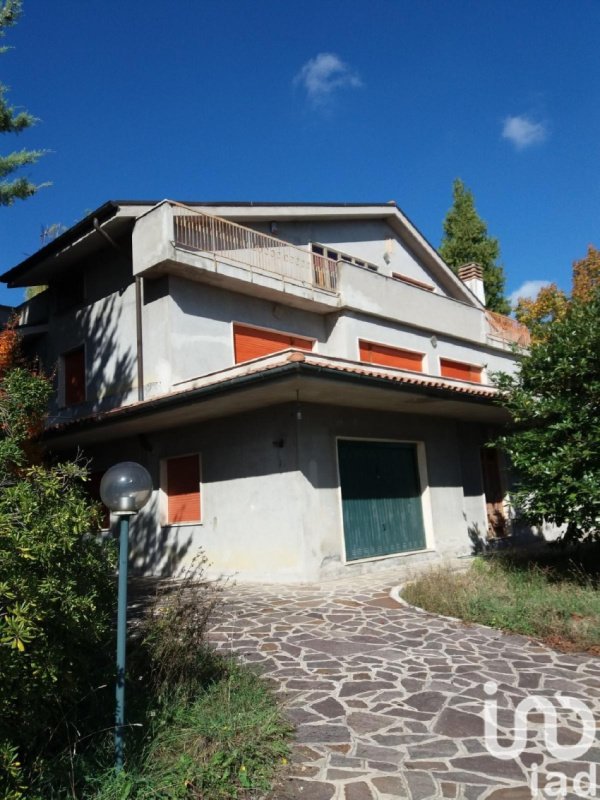 Villa in Castiglione Messer Raimondo
