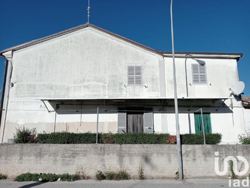 Casa indipendente a San Costanzo