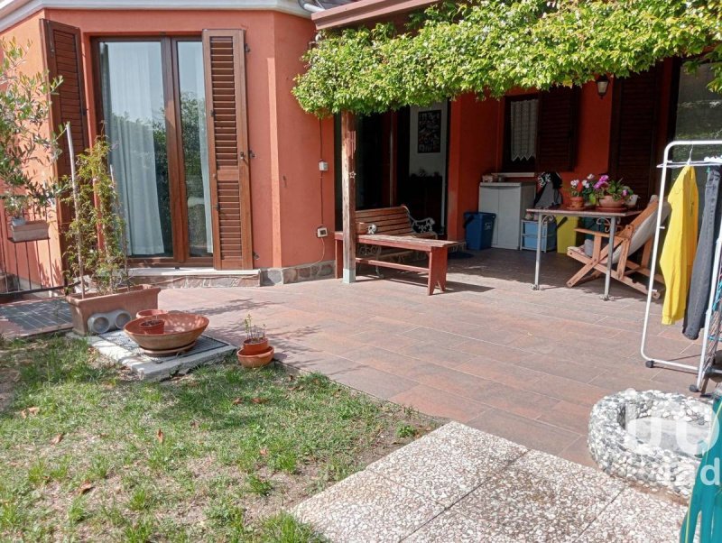 Terraced house in Mondolfo