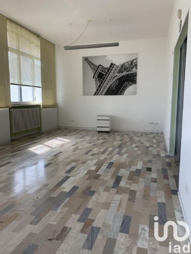 Gewerbeimmobilie in Monte Urano