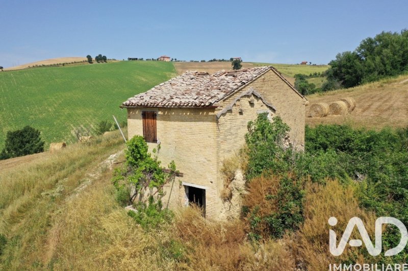 Moradia em Corridonia