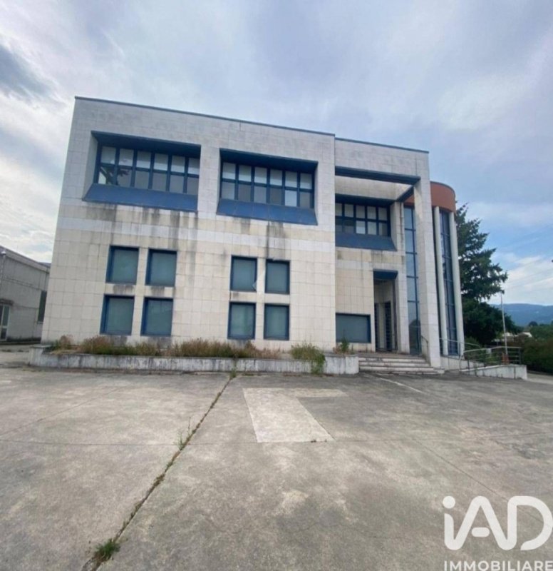 Edifício comercial em Sarcedo