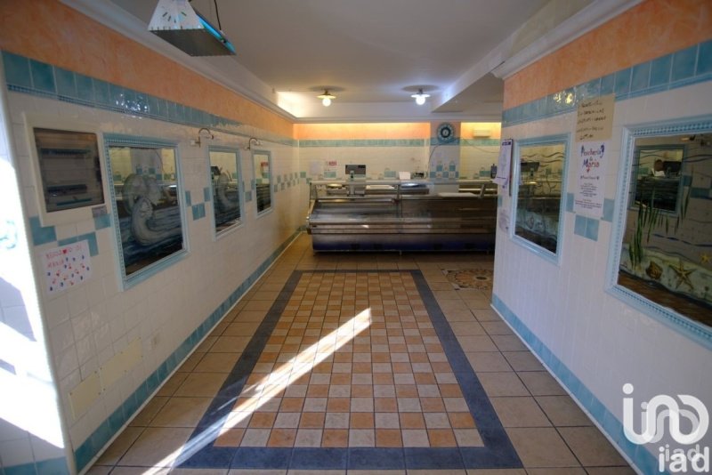 Local commercial à Fabriano