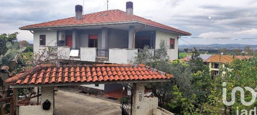 Maison individuelle à Pineto