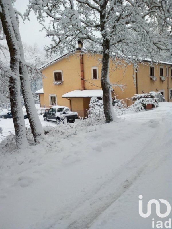 Zakelijk onroerend goed in Castel del Giudice