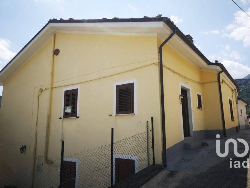Appartement à Farindola