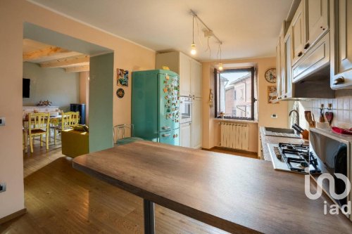 Vrijstaande woning in Fossato di Vico