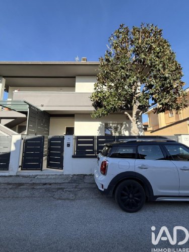 Appartamento a Roseto degli Abruzzi