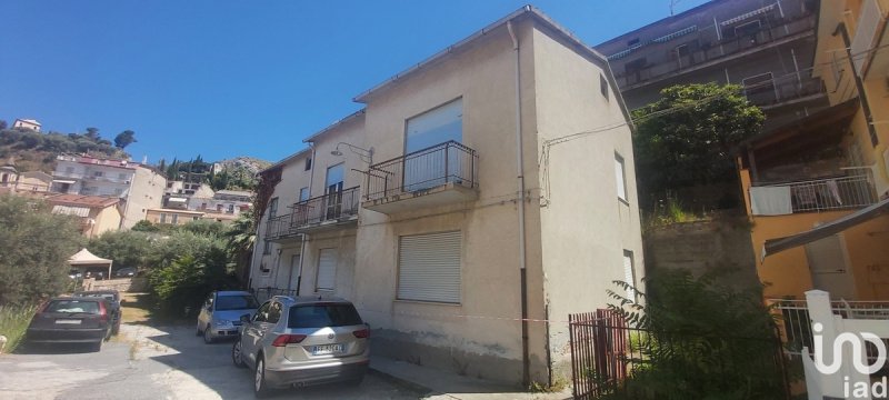 Detached house in Amantea