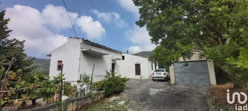 Maison individuelle à San Pietro in Amantea